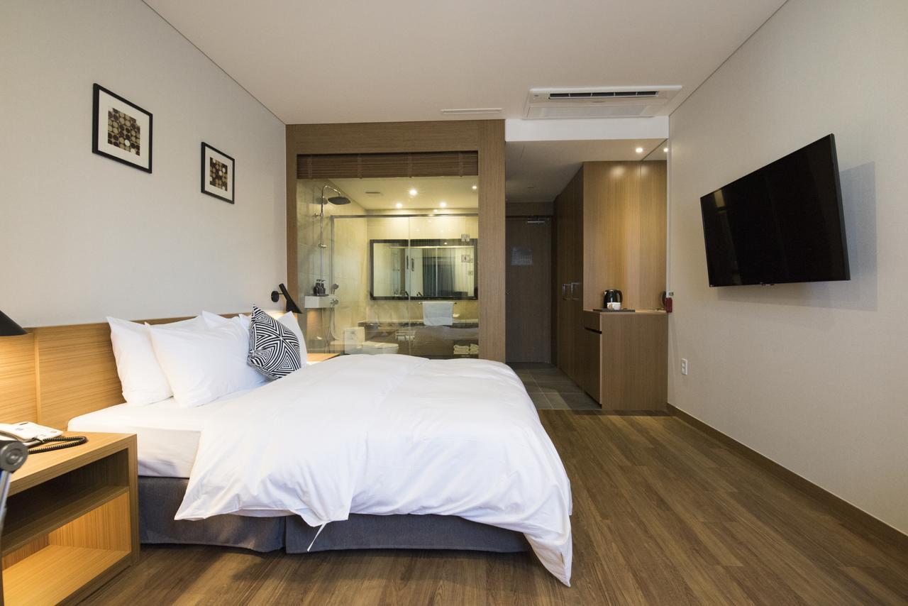 Mate Hotel Paju Exterior foto